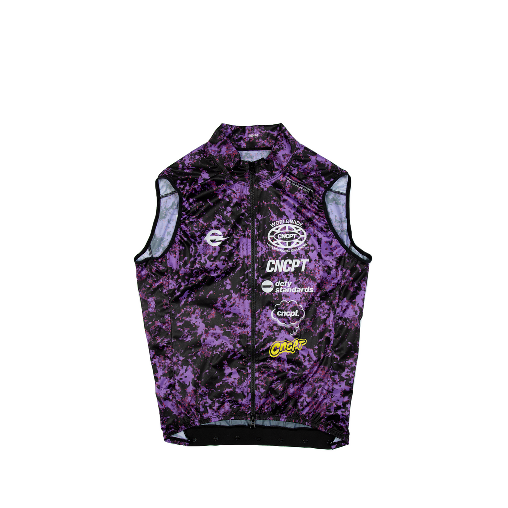 CNCPT_PIXELCAMO_VEST_PURPLE_FR